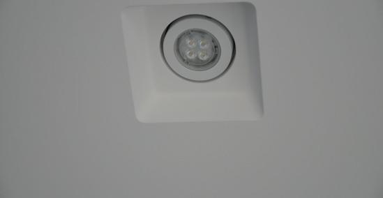 lampa-0002